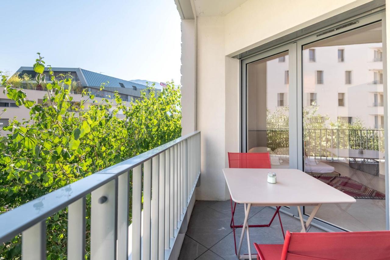 Charming Apartment With Balcony And Parking Near The Center Of Annecy Exterior foto