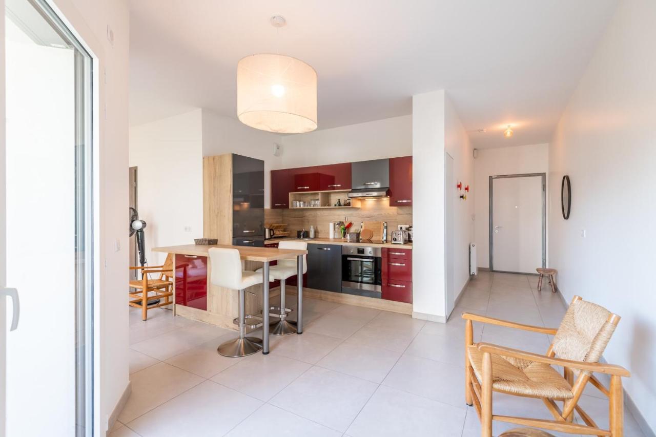 Charming Apartment With Balcony And Parking Near The Center Of Annecy Exterior foto