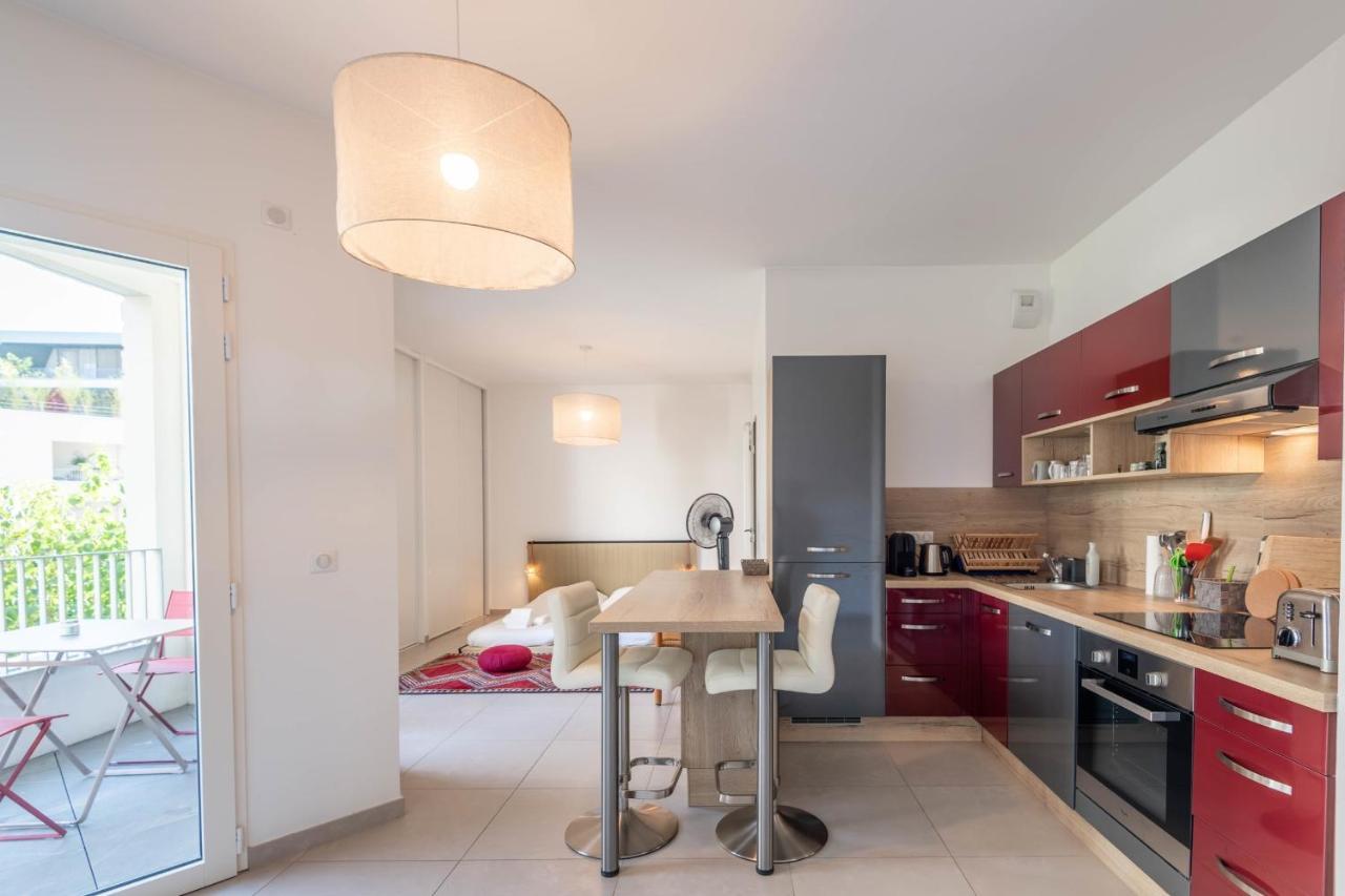 Charming Apartment With Balcony And Parking Near The Center Of Annecy Exterior foto