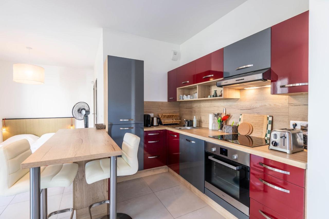Charming Apartment With Balcony And Parking Near The Center Of Annecy Exterior foto